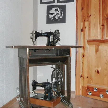 Nice In With 3 Bedrooms And Wifi Casa vacanze *